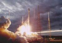 谷歌将向SpaceX投资用卫星传播高速互联网
